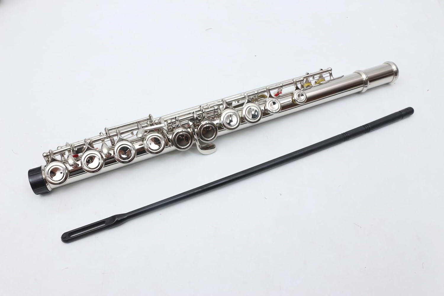 16 Hole C Flute with Gloves, Cleaning Rod, Case, Tuning Key and Extra Reeds - Nickel Silver Body, Closed Hole, for Student and Beginner
